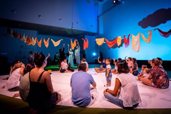 'Babies Only': Les Arts da la bienvenida a los bebés