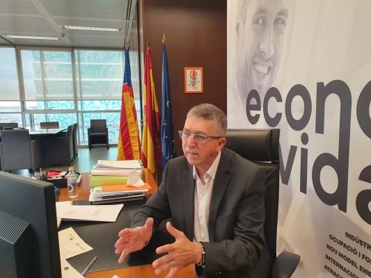 El Ivace destina 3,2 millones a 70 proyectos de autoconsumo en comunidades de renovables