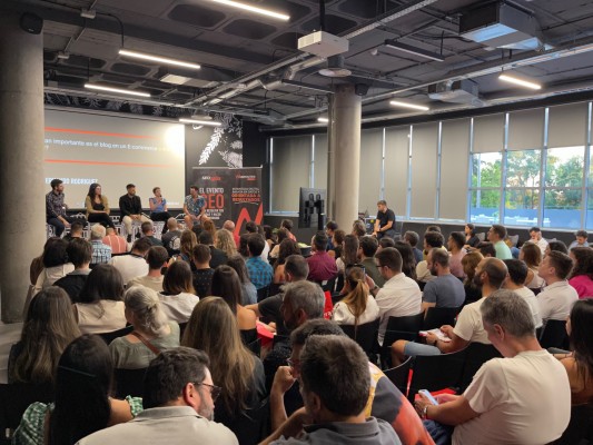 Webpositer reúne a 300 profesionales en Madrid para formar sobre las novedades del algoritmo de
Google 