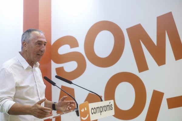 Baldoví cree que Oltra saldrá de declarar ante el juez 