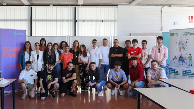 Castelló mejora las capacidades de las jóvenes de 16 a 29 años  con la Escuela de Segunda Oportunidad

