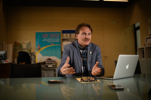 Grezzi apura el mandato y prorroga por quinta vez el 