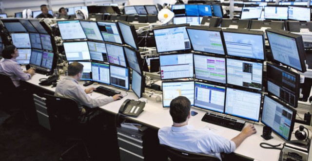El Ibex 35 franquea al cierre los 9.400 puntos tras subir un 0,76%