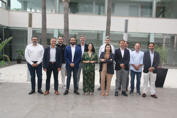 Empresarios de Sagunt piden a Rebeca Torró una mejor conexión entre polígonos y núcleos urbanos