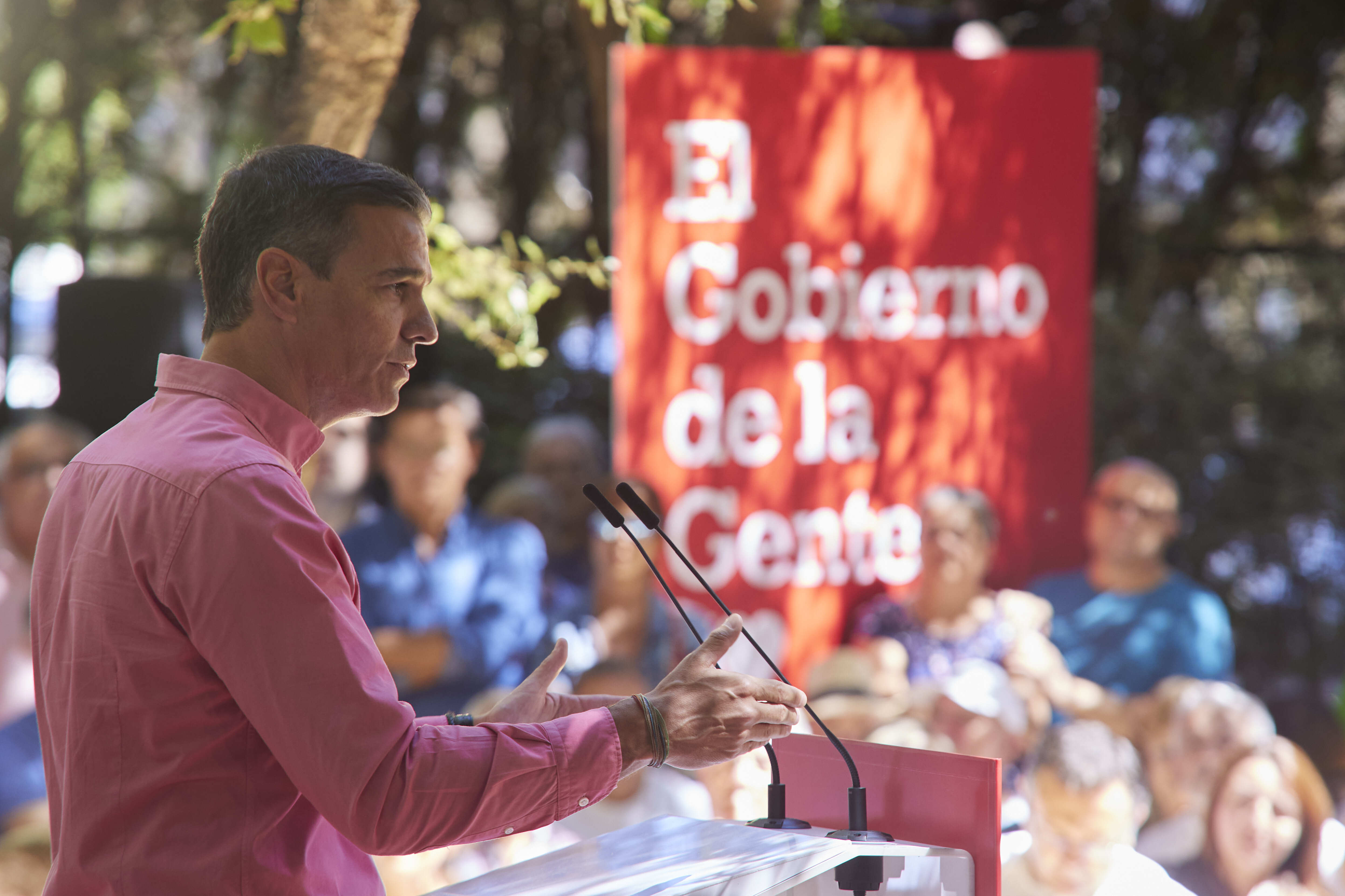 El CIS de septiembre vuelve a colocar al PSOE por delante del PP con una ventaja de 7 décimas