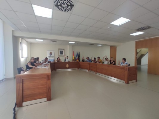 La concejala de EU abandona el equipo de gobierno de San Miguel de Salinas 