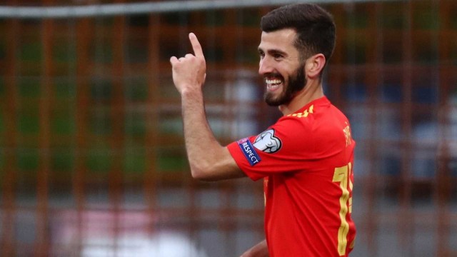 Luis Enrique convoca a Gayà y a Hugo Guillamón 