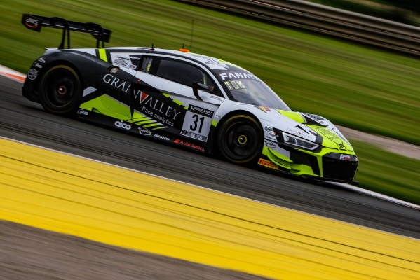 Cheste acoge la cita final del GT World Challenge