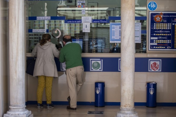Un vecino de Jumilla acierta la Bonoloto y se lleva 2,1 millones de euros