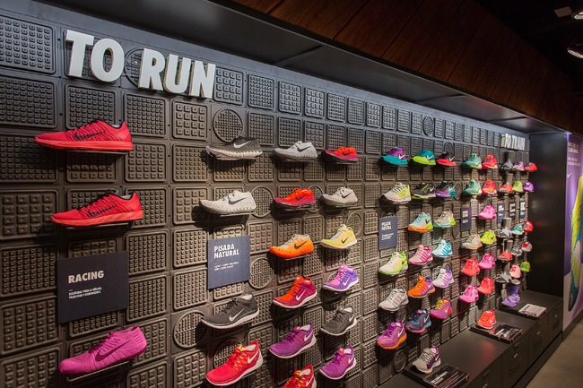 Nike gana un 7% más a lo largo de segundo trimestre fiscal