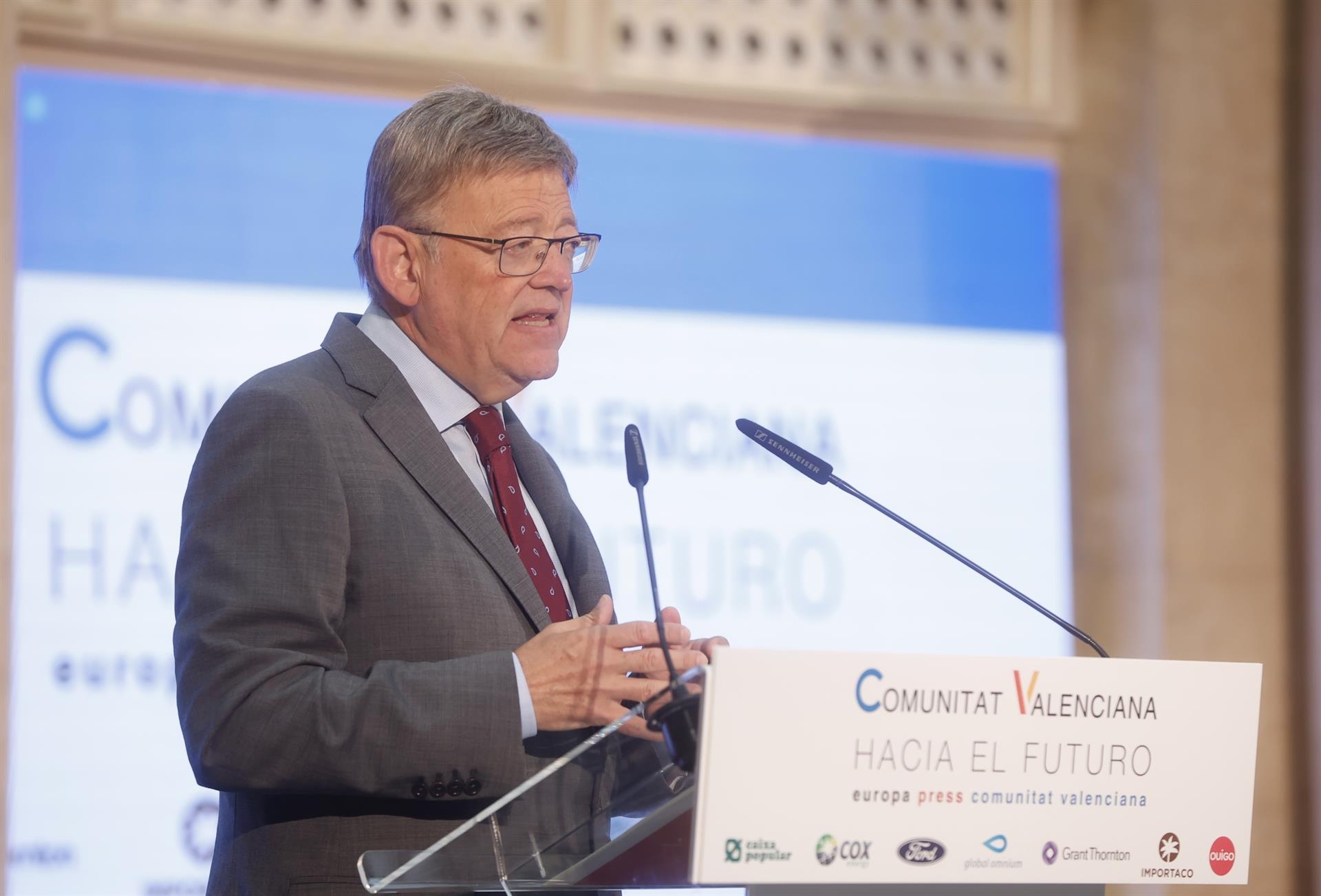 Puig admite que la Comunitat trabaja en una candidatura para la Agencia de Supervisión de IA