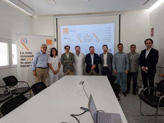 CFZ Cobots prueba en Orihuela su brazo robot que permite detectar cáncer de piel a distancia con 5G
