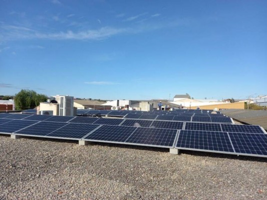 Comunidades energéticas locales, el nuevo modelo contra el cambio climático y el auge de los precios
