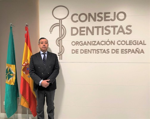 Los dentistas alertan sobre los riesgos de consumir el 'gas de la risa'

