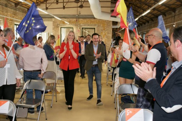 Los lectores critican el Pasico sobre Ciudadanos