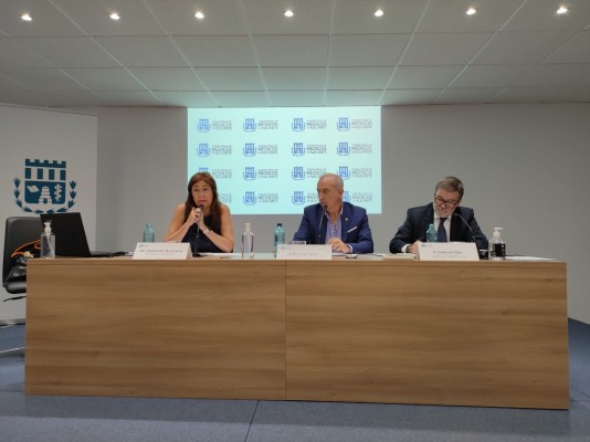 El TSJCV condena al Consell por vulnerar el derecho a la vida de los médicos de la privada