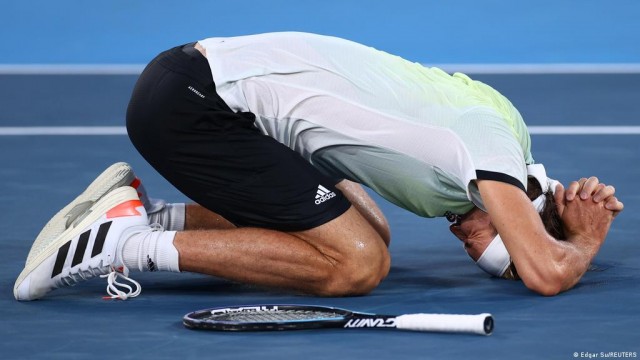 Alexander Zverev será baja en Alemania