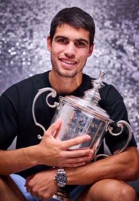 Alcaraz supera en 890 puntos a Ruud y en 930 a Nadal, amenazas para acabar el año en lo más alto