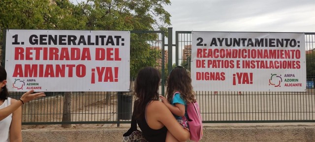 Doce AMPA instan a Generalitat y a Alicante a retirar el amianto de los colegios y centros dignos