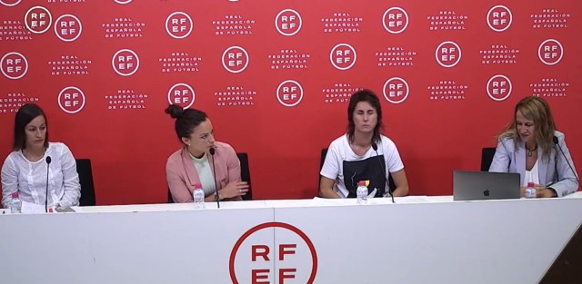 Las árbitras descartan negociar con la Liga al margen de la RFEF
