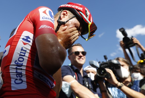 Evenepoel se proclama vencedor de la Vuelta; Molano se lleva el esprint
