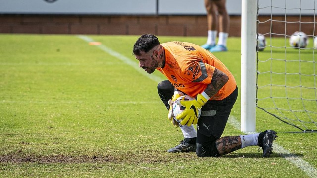 Herrerín se ejercita con el Valencia 