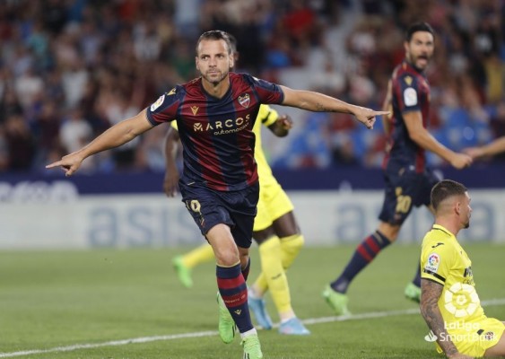 Soldado supera la velocidad del mítico gol de Valdo ante el Atlético de Madrid