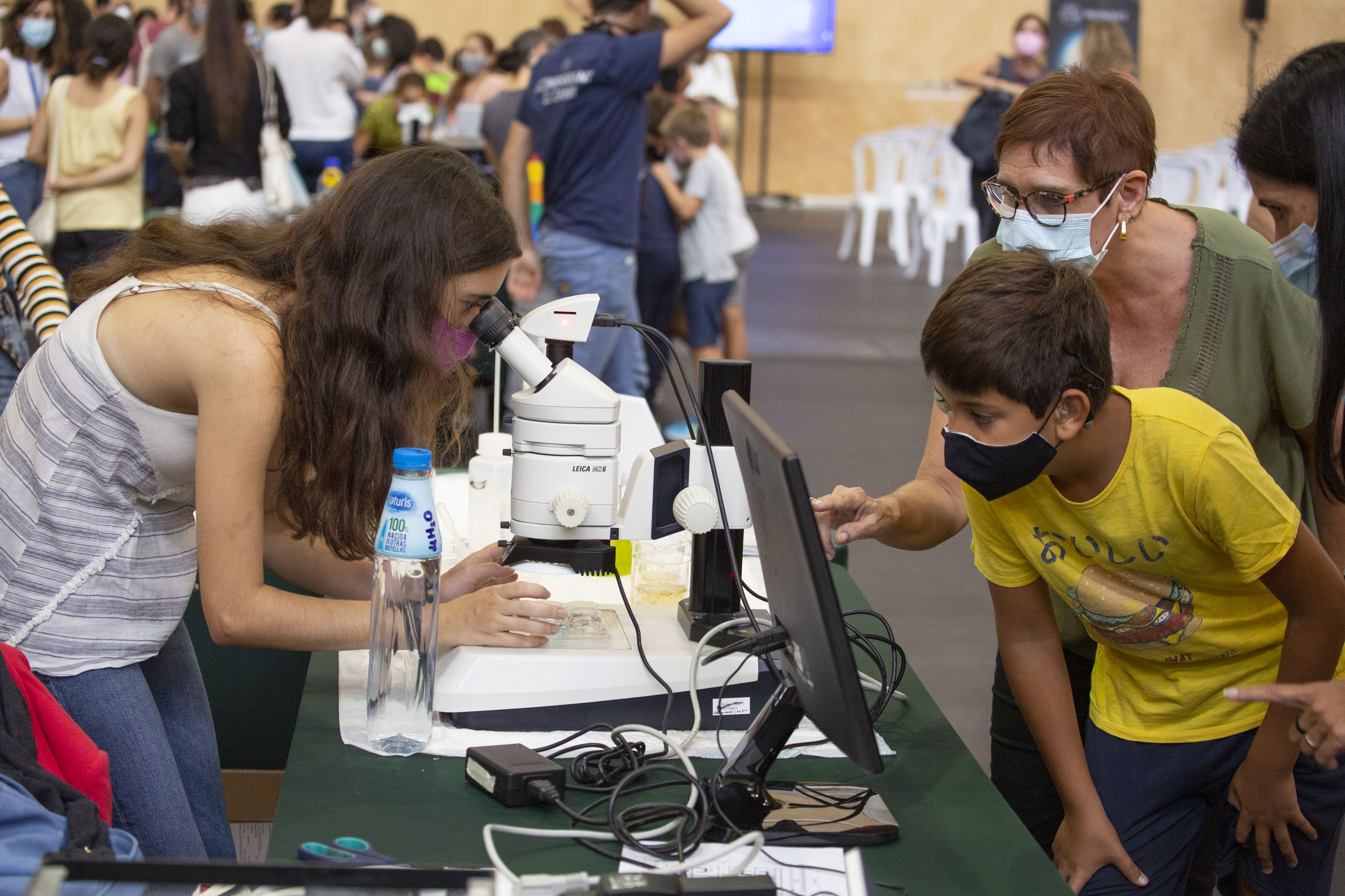  

El Ágora de la UJI se transforma en un espacio de investigación con 'la Mednight GTS'