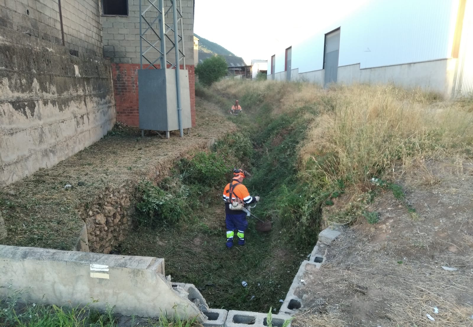 Onda se prepara para las fuertes lluvias con la limpieza de barrancos y zonas inundables