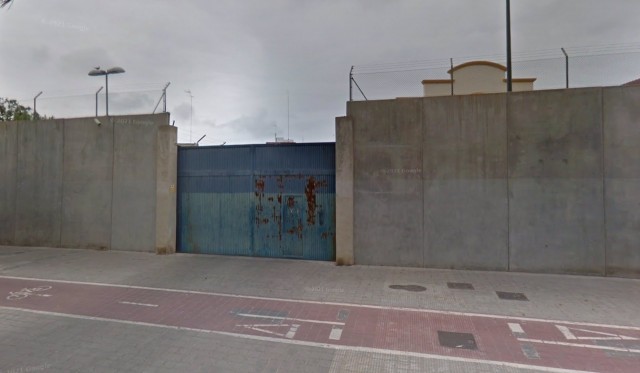 Salud envía inspección al CIE de Zapadores ante la huelga de internos al hallar gusanos en la comida