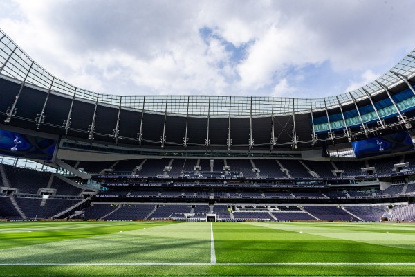La Premier League suspende la séptima jornada por la muerte de Isabel II 
