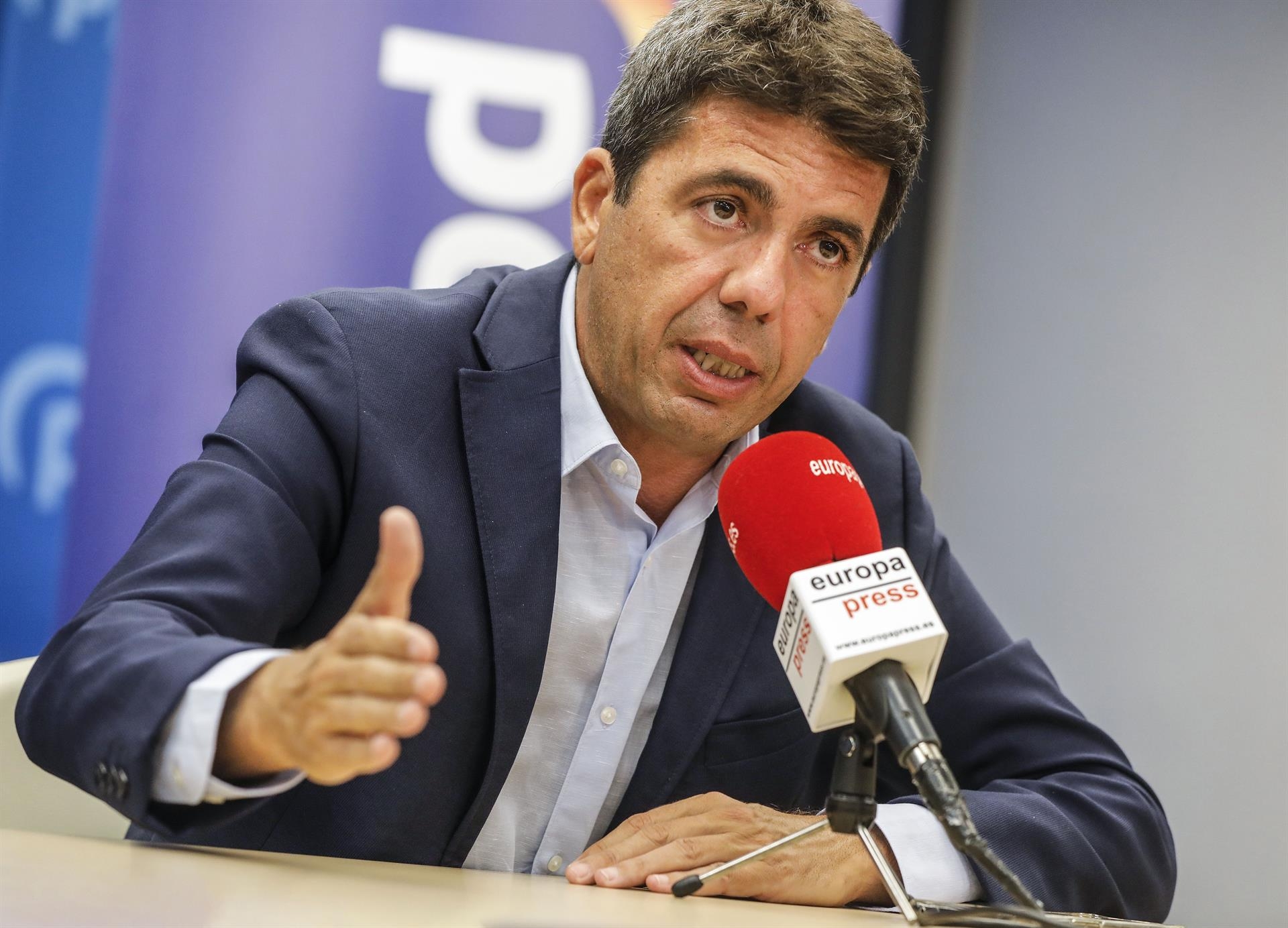Mazón augura un otoño 