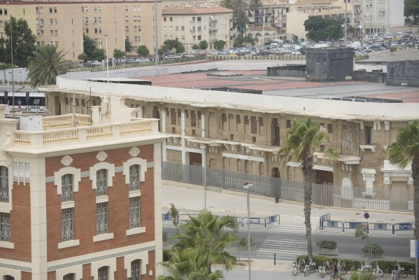 Nethits ofrece un canon de 175.000 euros al año por los Docks y prevé ingresos de 48 millones