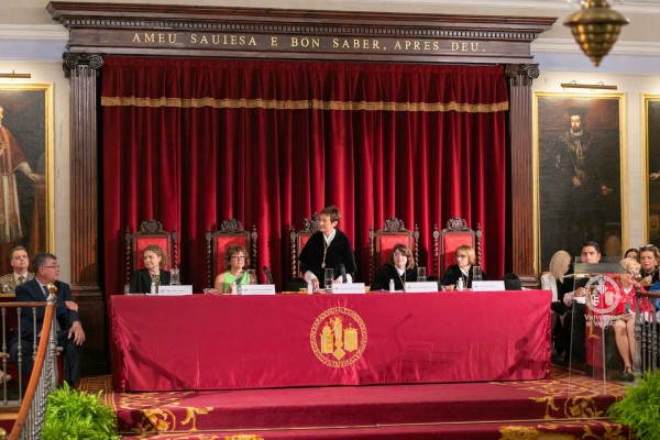 El Consell y la UV confían en lograr un plan de financiación plurianual para las universidades

