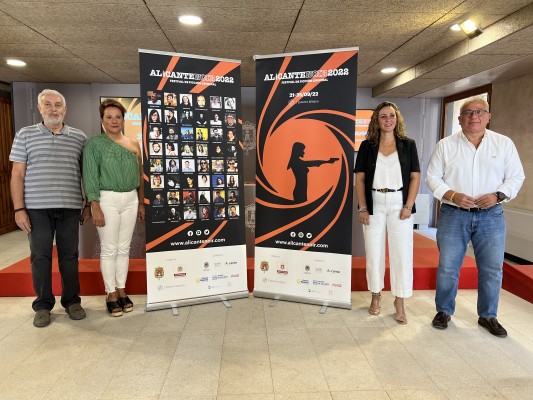 Alicante Noir arranca comunicando sus finalistas: Noelia Lorenzo Pino y Esther García Llovet