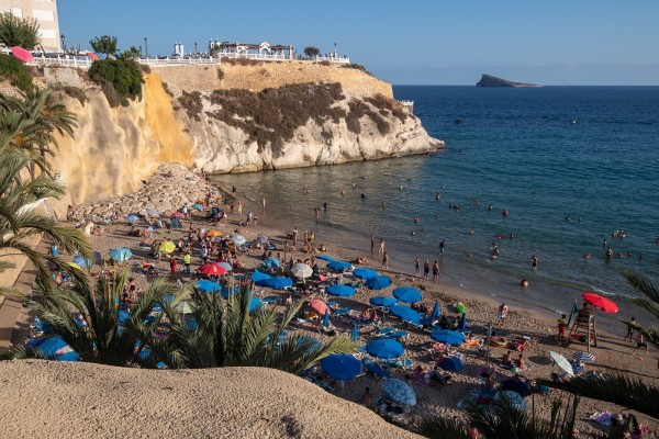 El interés no decae: las búsquedas para viajar a la Costa Blanca en otoño recuerdan a 2019