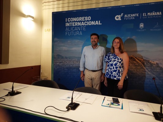 'Alicante Futura' afronta su primer congreso internacional de la mano de Google y Facebook