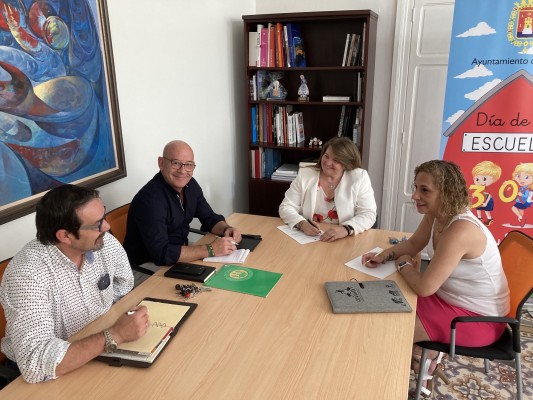 Alicante amplía a 100.000 euros las ayudas a las AMPA para organizar actividades