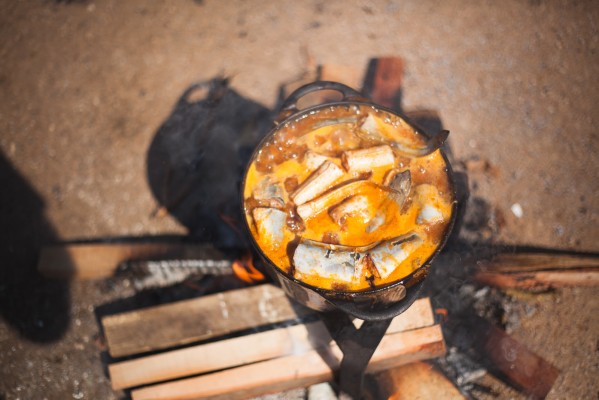 El I Concurso profesional de All i Pebre de Catarroja contará con destacados cocineros y cocineras