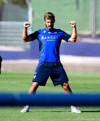 Saracchi ya tiene el alta médica y se entrena con el equipo