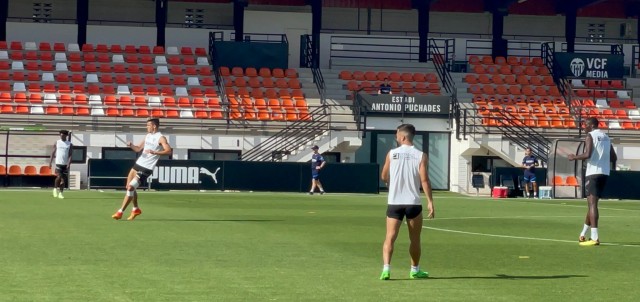 Gattuso ensaya con Paulista y Gayà en la defensa titular