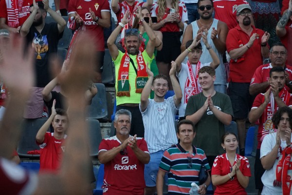 La Fepemur se queja ante la RFEF y la FFCV del trato soportado en el campo del Intercity 