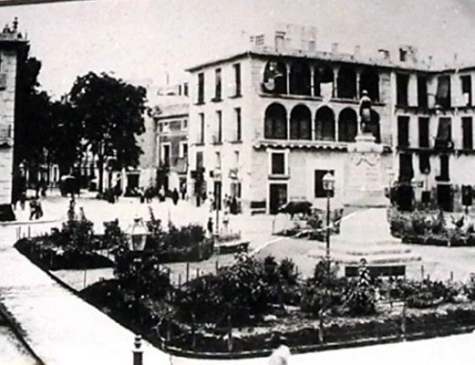 Andanzas y mudanzas de la plaza de Camachos