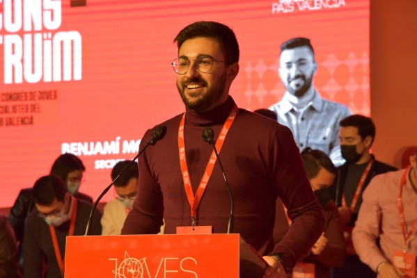 Militantes de Joves Socialistes se rebelan contra el nombramiento del coordinador de Alicante 