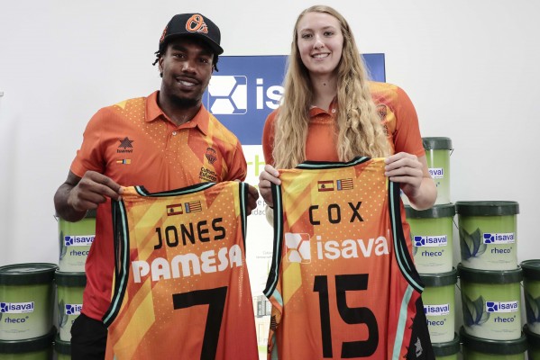 Lauren Cox y Chris Jones, presentados como nuevos jugadores de Valencia Basket