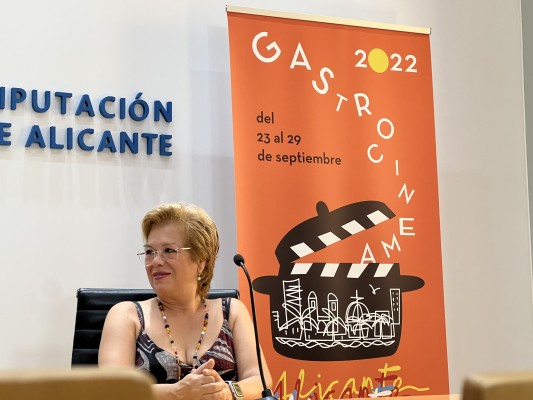 Mari Carmen Vélez, chef del restaurante La Sirena en Petrer, premio Gastro Cinema