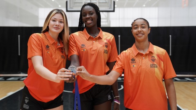 Fam, Rivas y Twehamye: Una temporada mágica con Valencia Basket y la selección española U17F