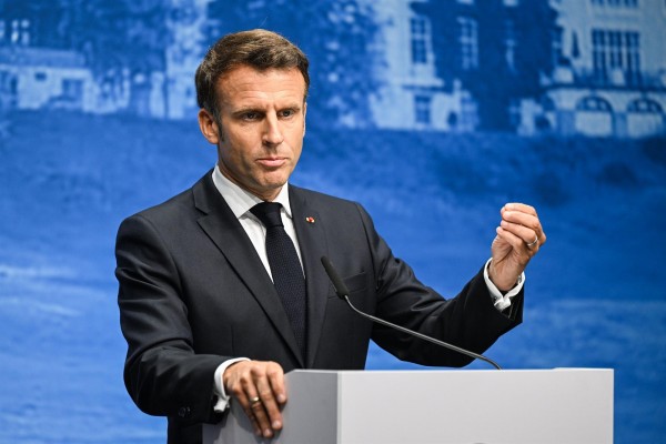 Macron rechaza el MidCat y considera suficientes los dos gasoductos actuales