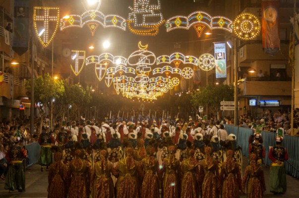 Un 'tren festero' unirá los principales puntos de las fiestas de Moros y Cristianos de Mutxamel
