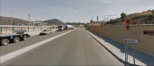 Los accesos a Barlomar conllevan la ampliación del vial a la altura de la Planta de Deslastres de Repsol 